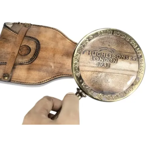 Компасы, лупы Лупа винтажная Henry Hughes Sons LTD. London 1941 в кожаном чехле, латунь, стекло, темная бронза кратность 10Х 28х14х2 см (DN28240B)
