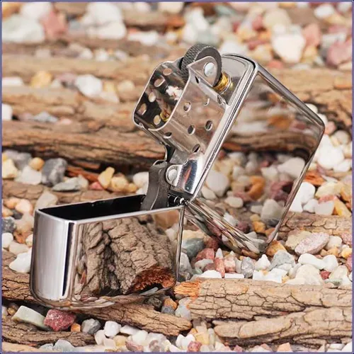 Бензинові запальнички Запальничка армована бензинова Zippo CLASSIC Armor® High Polish Chrome дзеркальний хром (167)