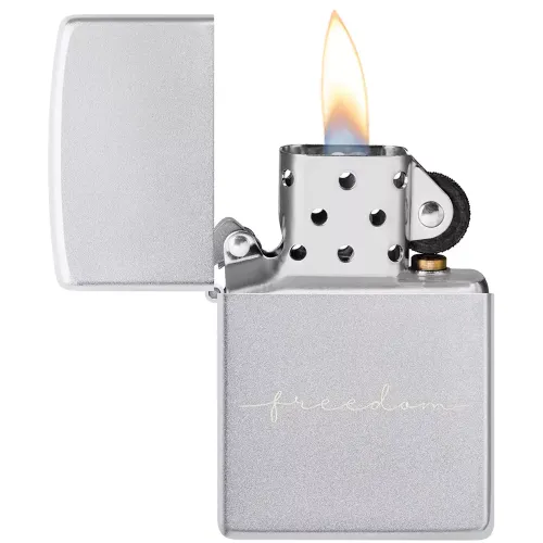 Бензиновые зажигалки Зажигалка бензиновая Zippo Freedom Design (46358) Бензиновые зажигалки Зажигалка бензиновая Zippo Freedom Design (46358)