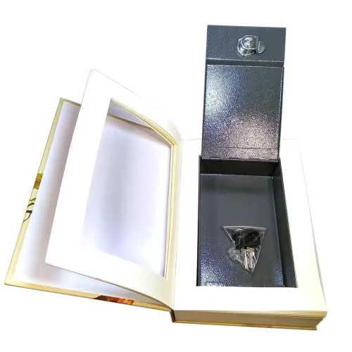 Книга-сейф "Alice in wonderland" 22х15х5,5 см металл, пластик, разноцветный (DN32040)