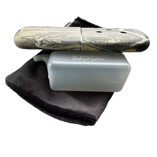 Каталитическая бензиновая грелка для рук на 12 часов "ZIPPO" , чехол, лейка-дозатор, растительный камуфляж (2007905)