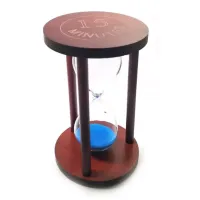 Годинник пісочний на 15 хвилин у дереві, синій пісок 14,5х9х9 см (DN32213)