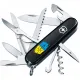 Ножі та мультитули Victorinox Складной нож Victorinox Huntsman Ukraine 91мм 15 функций Черный Трезубец фигурный на фоне флага (1.3713.3_T1026u)