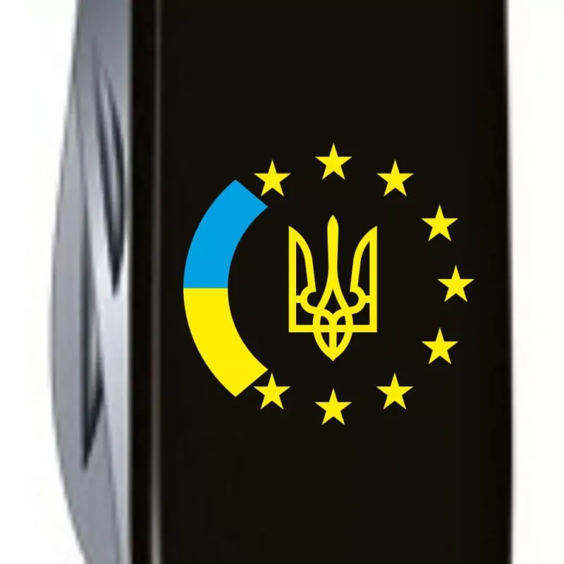Складной нож Victorinox Climber Ukraine 91 мм 14 функций Украина ЕС (1.3703.3_T1130u)