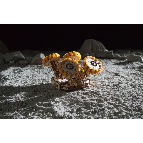 Ukrainian Gears Місяцехід NASA