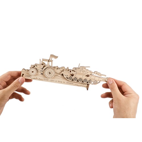 Ukrainian Gears Відважний трактор