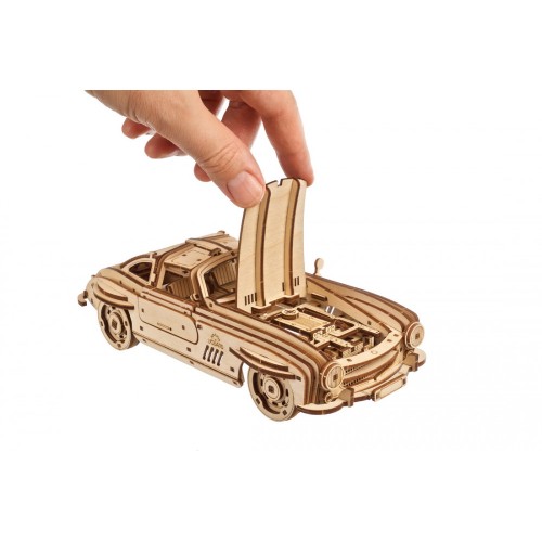 Ukrainian Gears Крилате спорткупе