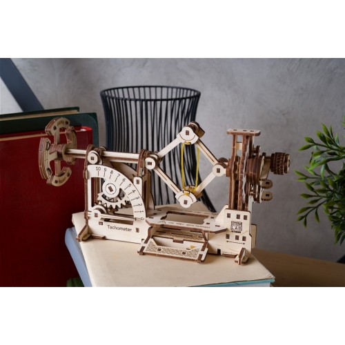 Ukrainian Gears Тахометр