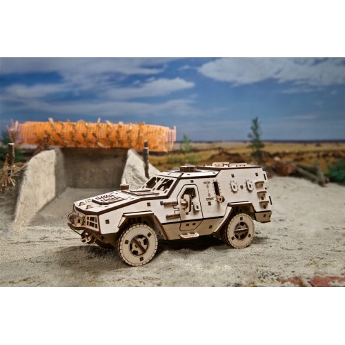 Ukrainian Gears Бойова машина Дозор-Б