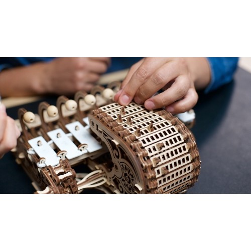 Ukrainian Gears Механічна Челеста