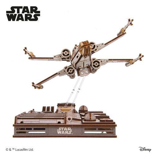 Винищувач X-Wing Люка Скайуокера™