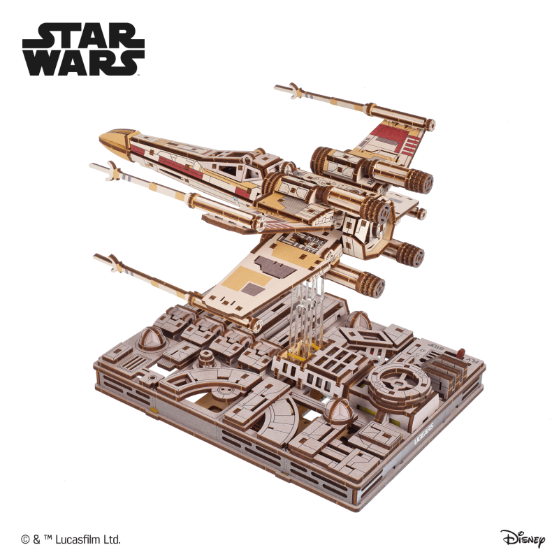 Винищувач X-Wing Люка Скайвокера™