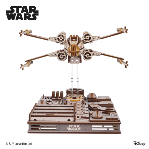 Винищувач X-Wing Люка Скайуокера™