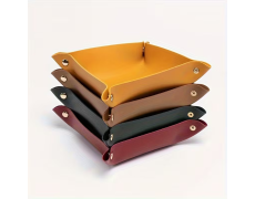 Dice Tray (Лоток для кубиков) квадратный из кожзама