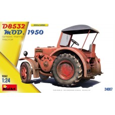 Немецкий дорожный трактор D8532 модификация 1950 года