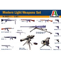 Набор современного легкого оружия