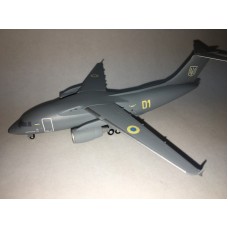 Украинский ближнемагистральный транспортный самолет Ан-178 ВВС Украины желтый "01"