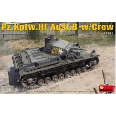 Танк Pz.Kpfw.III Ausf.B с экипажем