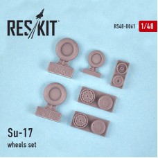 Смоляные колеса для самолета Су-17