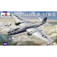 Martin B-57B/C