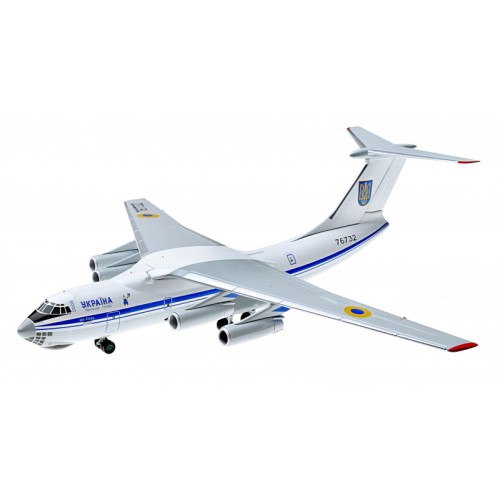 Колекційні моделі Военно-транспортный самолет Ил-76 МД "Украина"