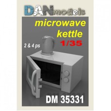 Аксессуары для диорамы. Микроволновая печь и чайник 2 и 4 шт.