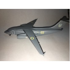 Украинский ближнемагистральный транспортный самолет Ан-178 ВВС Украины желтый "03"