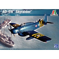 Самолет AD-4W Skyraider