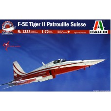 Истребитель F-5E Tigher ll "Patrouille Suisse"