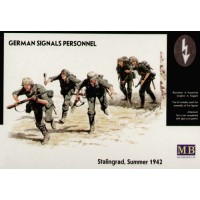 MB3540 German signals personnel, Stalingrad, 1942