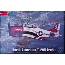 Самолет North American T-28B Trojan