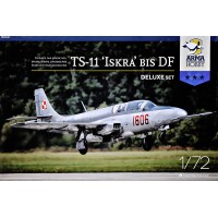 Польский самолет ТS-11 Искра-бис - компект делюкс (2модели с набором аксессуаров)