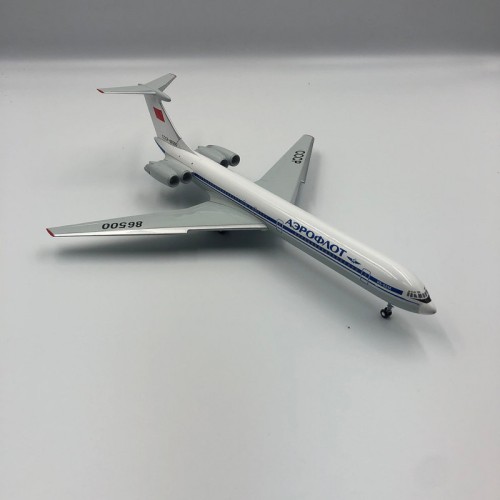 Колекційні моделі Турбореактивный дальнемагистральный пассажирский самолет Ил-62 Аэрофлот (борт 86500)