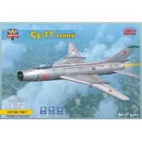 Винищувач-бомбардувальник Су-17, ранній