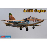 Учебно-боевой штурмовик Cухой Су-25УБ