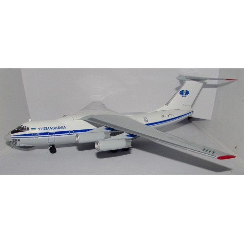 Колекційні моделі Военно-транспортный самолет Ил-76 Южмашавиа (Борт 78786)