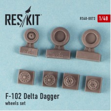 Смоляные колеса для самолета F-102 "Delta Dagger"