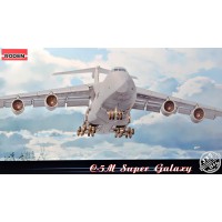 Транспортный самолет Lockheed C-5M Super Galaxy