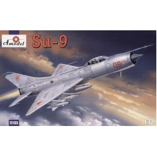 Су-9 истребитель - перехватчик.