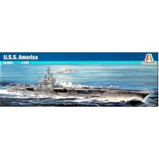 Авианосец USS America