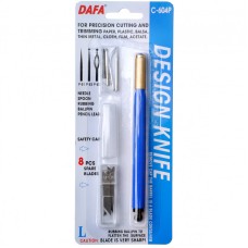 Модельный нож с пластиковой ручкой, 8 сменных лезвий + 4 насадки