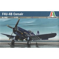 Истребитель Corsair F-4 U/4 B