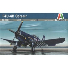 Истребитель Corsair F-4 U/4 B