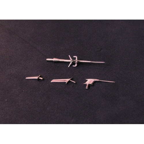 Набори деталіровки Трубка "Пито" и антена для модели самолета МиГ-25РБТ (ICM)