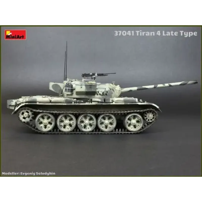 Танк Тиран 4, позднего типа 1:35