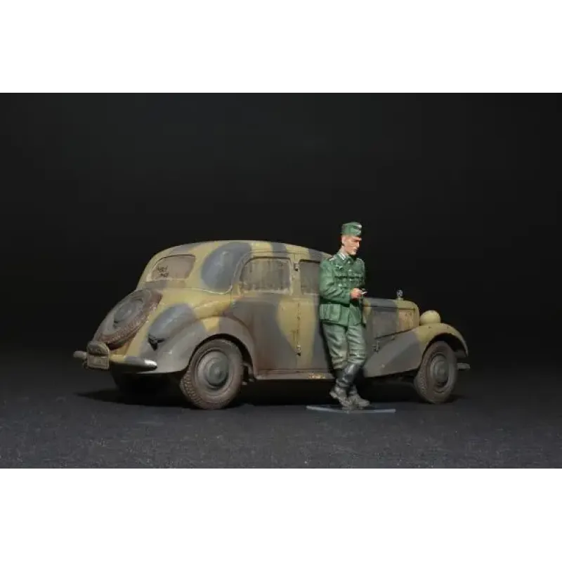 Немецкий автомобиль Personenwagen Typ 170V Saloon 1:35