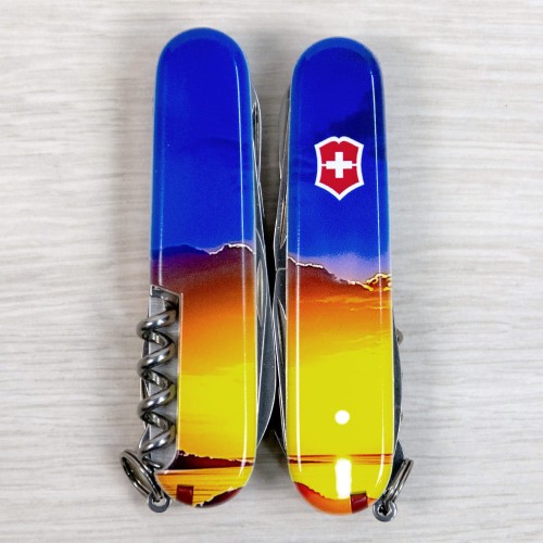 Швейцарский складной нож 91мм Victorinox CLIMBER UKRAINE 1.3703.7.T3220pw