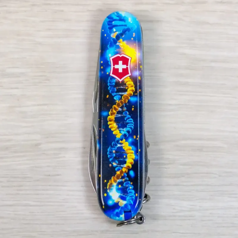 Швейцарский складной нож 91мм Victorinox SPARTAN UKRAINE ДНК Украинца 1.3603.3.T3270pw