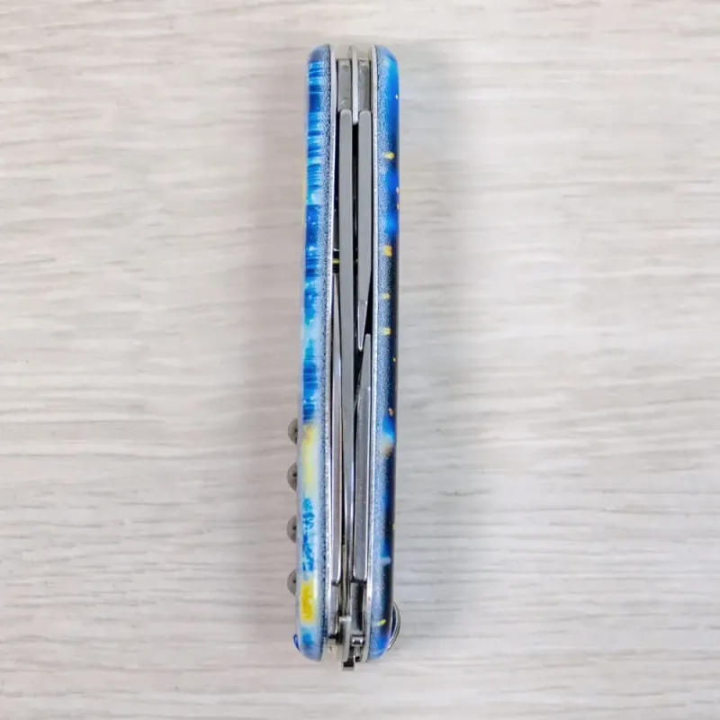 Швейцарский складной нож 91мм Victorinox SPARTAN UKRAINE ДНК Украинца 1.3603.3.T3270pw