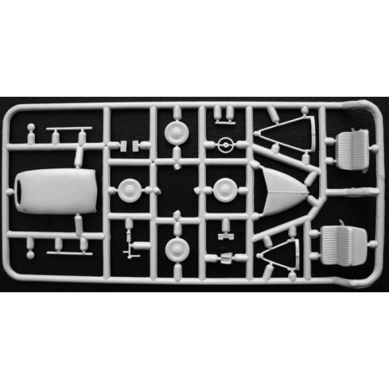 Сборная модель 1:72 Штабная машина армии США образца 1942 года ACE 72298